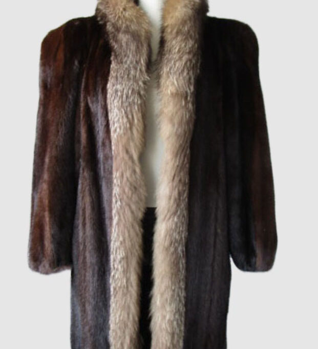 Women's Dark Pastel Mink Fur Coat with Crystal Fox Fur Collar MINT Sz 8 Woman