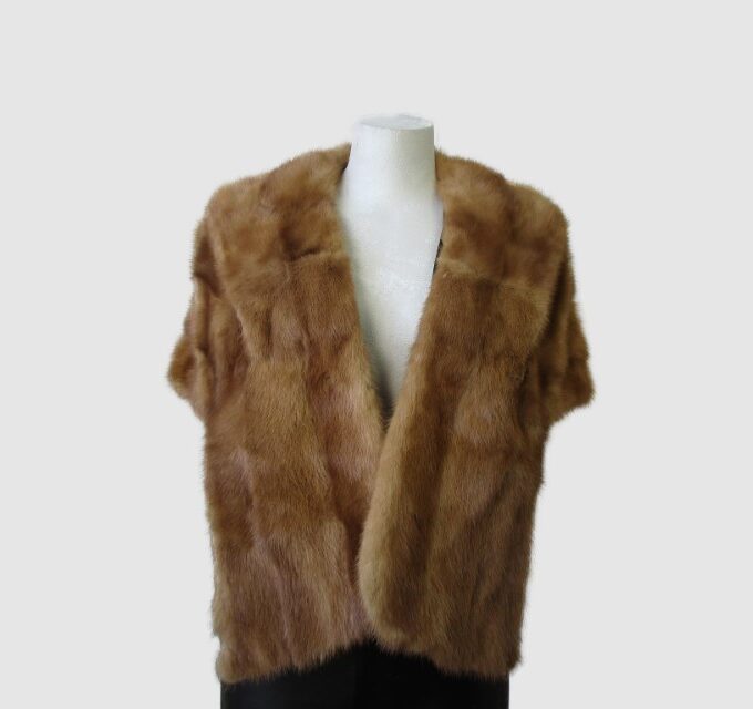 Women's Sz Medium Mink Fur Stole Cape Wrap MINT WEDDING Woman