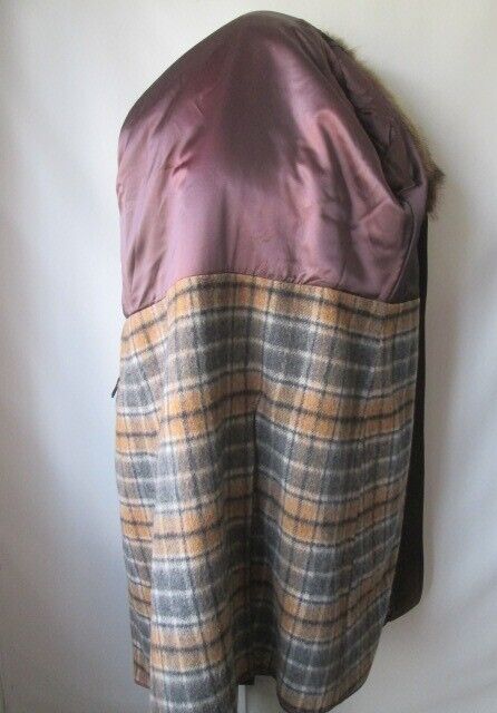 Suede Brown Coat with Raccoon Fur Collar MINT Sz 8 - Image 5