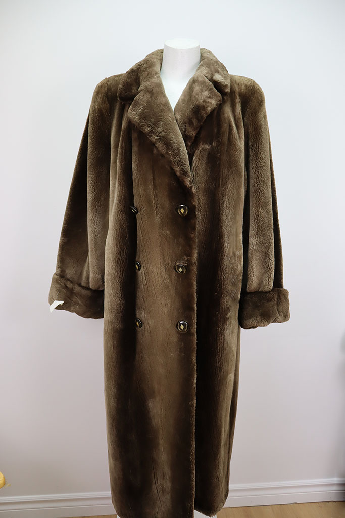 Women's Brown Sheared Beaver Fur Coat Jacket Sz 12 MINT - Image 2
