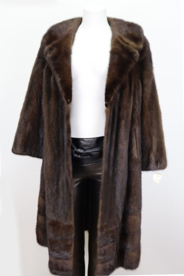 Dark Pastel Mink Fur Coat Jacket Women’s 8 Pristine - Image 2