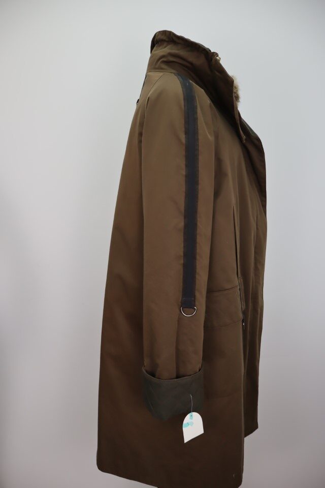 Raincoat Jacket RABBIT Fur Lining Coat MINT Sz 8 - Image 3
