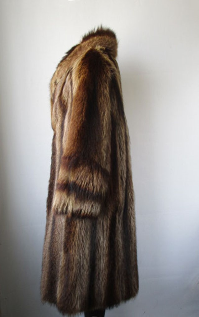 Raccoon Fur Coat Jacket MINT+ Sz 10/12 Women's - Image 3