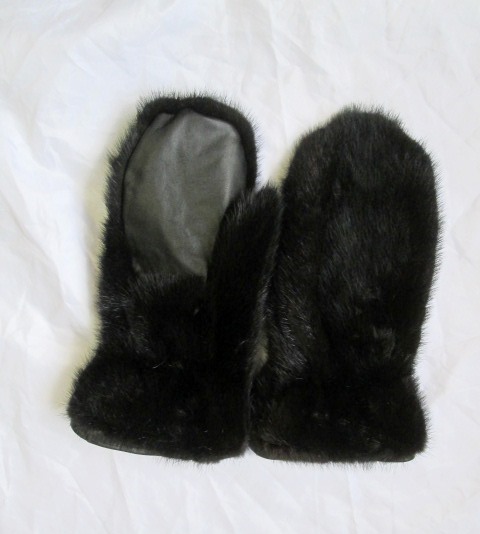 Mink Fur Mittens Gloves Leather Dark Ranch New - Image 4