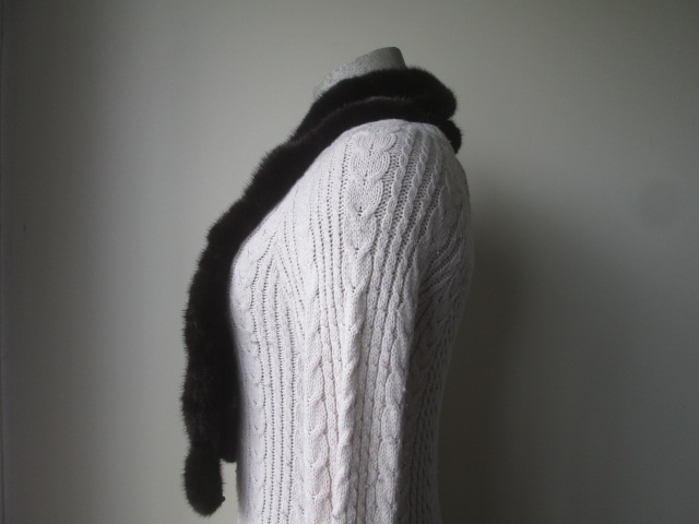 Mink Fur Wrap Scarf Showroom New Natural Dark Ranch - Image 3