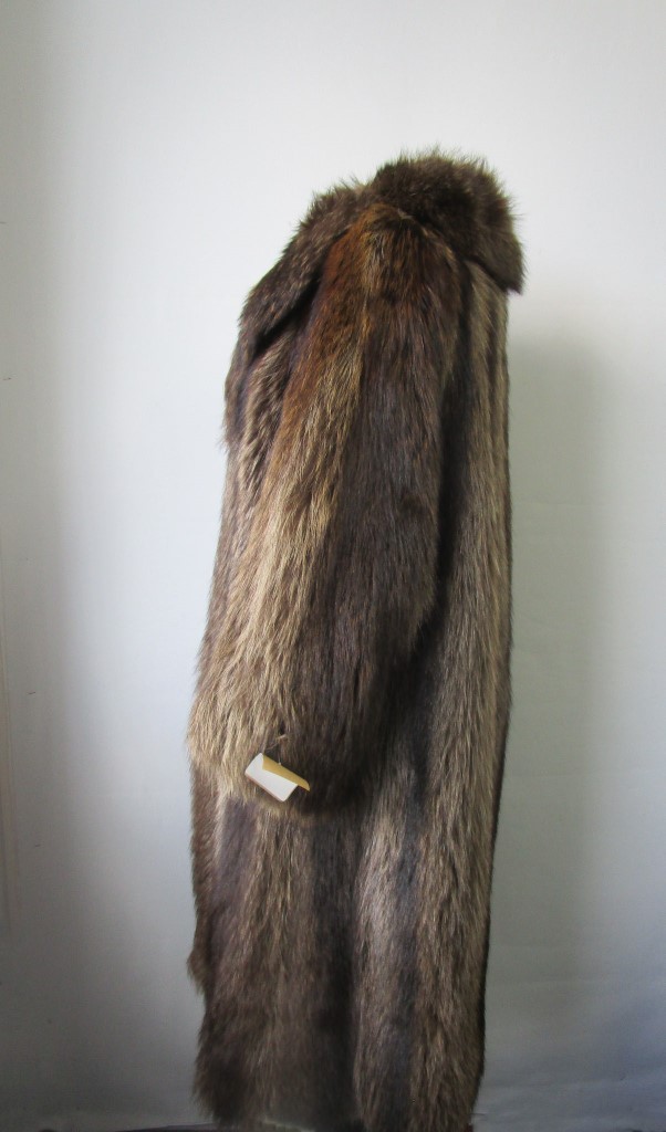 Raccoon Fur Coat Jacket MINT Sz 8 Women's - Image 3