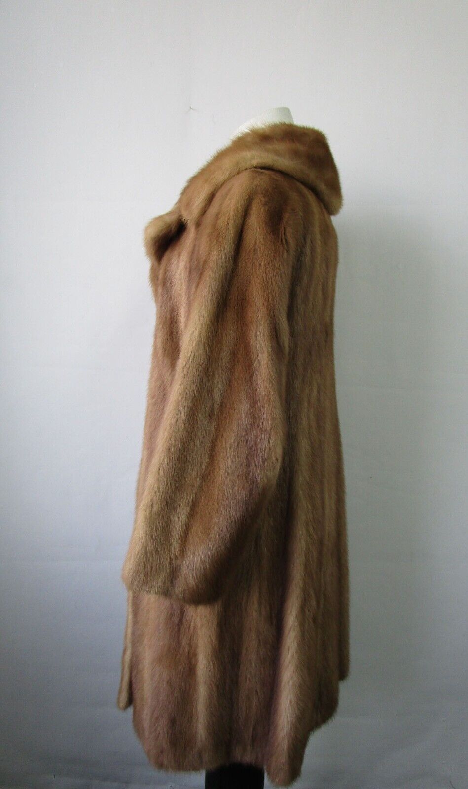 Canada Majestic Mink Fur Coat MINT+ Women's 8 - Image 2