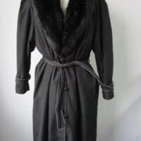 Women's Sz 12 Black Raincoat with Detachable Opossum Fur Vest Lining MINT+
