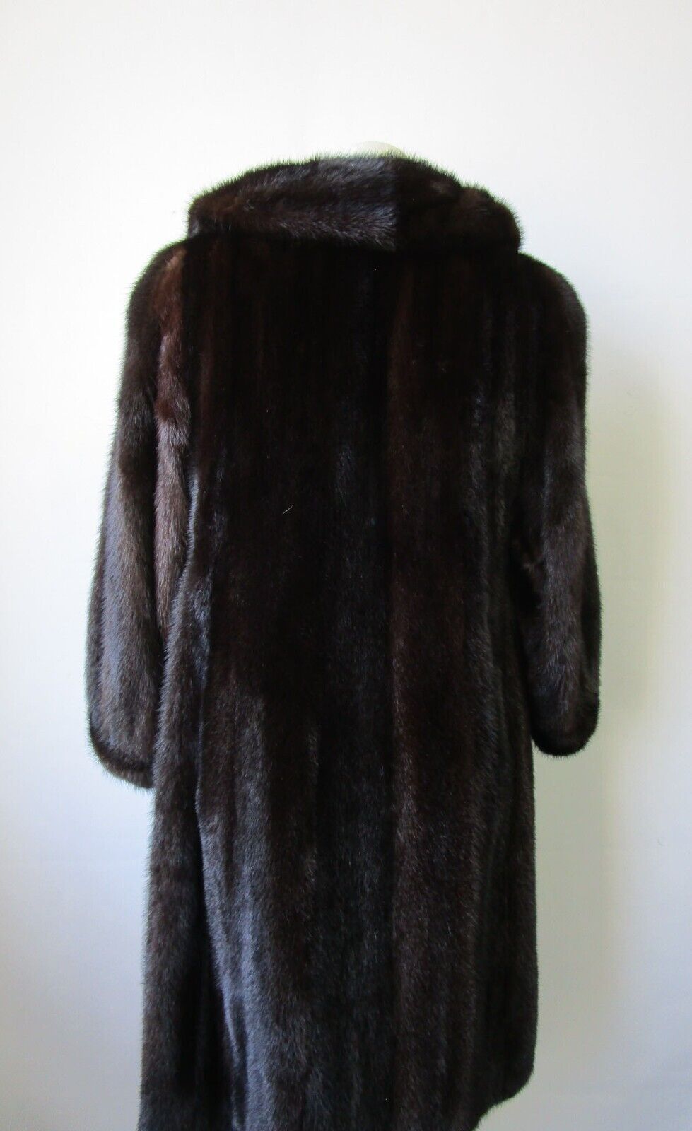 Dark Ranch Mink Fur Coat MINT Women's 10/12 M - Image 4
