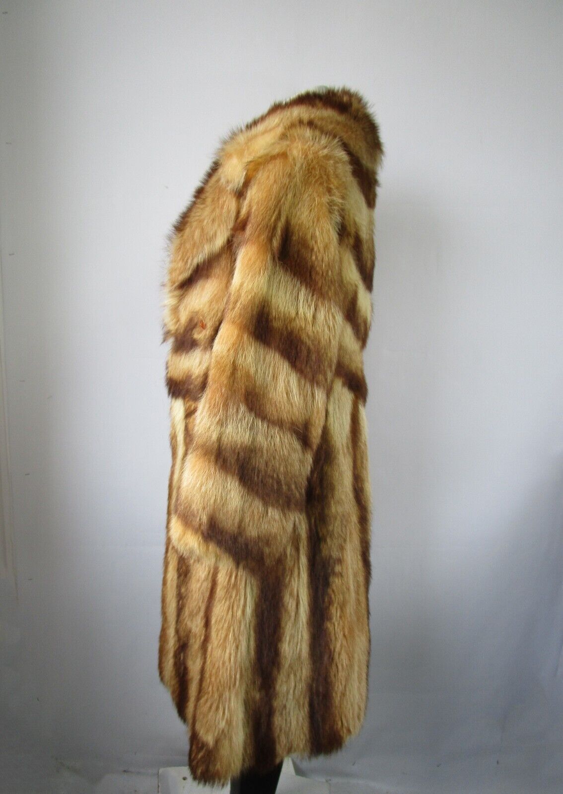 Tanuki Raccoon Fur Coat Jacket MINT Women's Sz 4 - Image 5