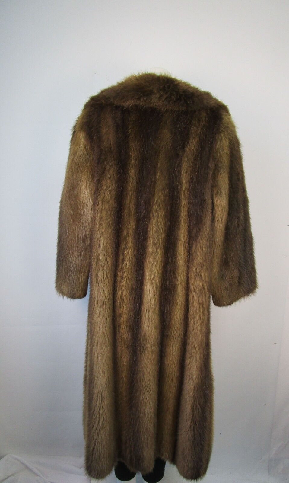 Beaver Fur Coat Jacket MINT Woman Women's Sz 6 - Image 4