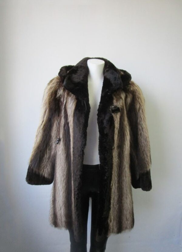 Women's Sz 8 Superb Raccoon Fur Coat Jacket Black Sheared Raccoon Det. Hood - Image 3