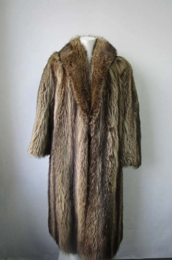 Women's Sz 2/4 Raccoon Fur Jacket Coat VG+ SALE Woman - Image 2