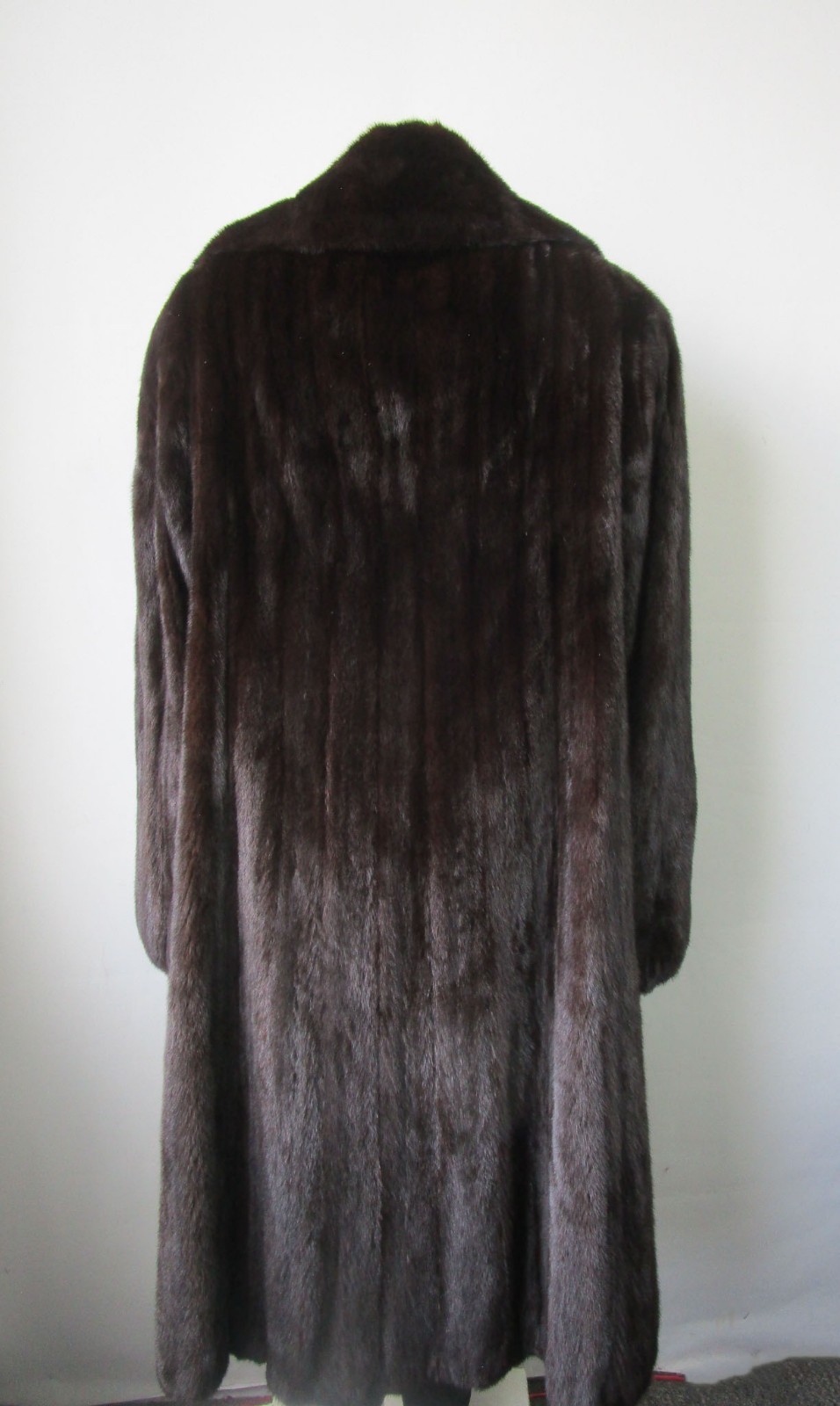 Dark Ranch Mink Fur Coat Jacket Women's 10 Mint - Image 4