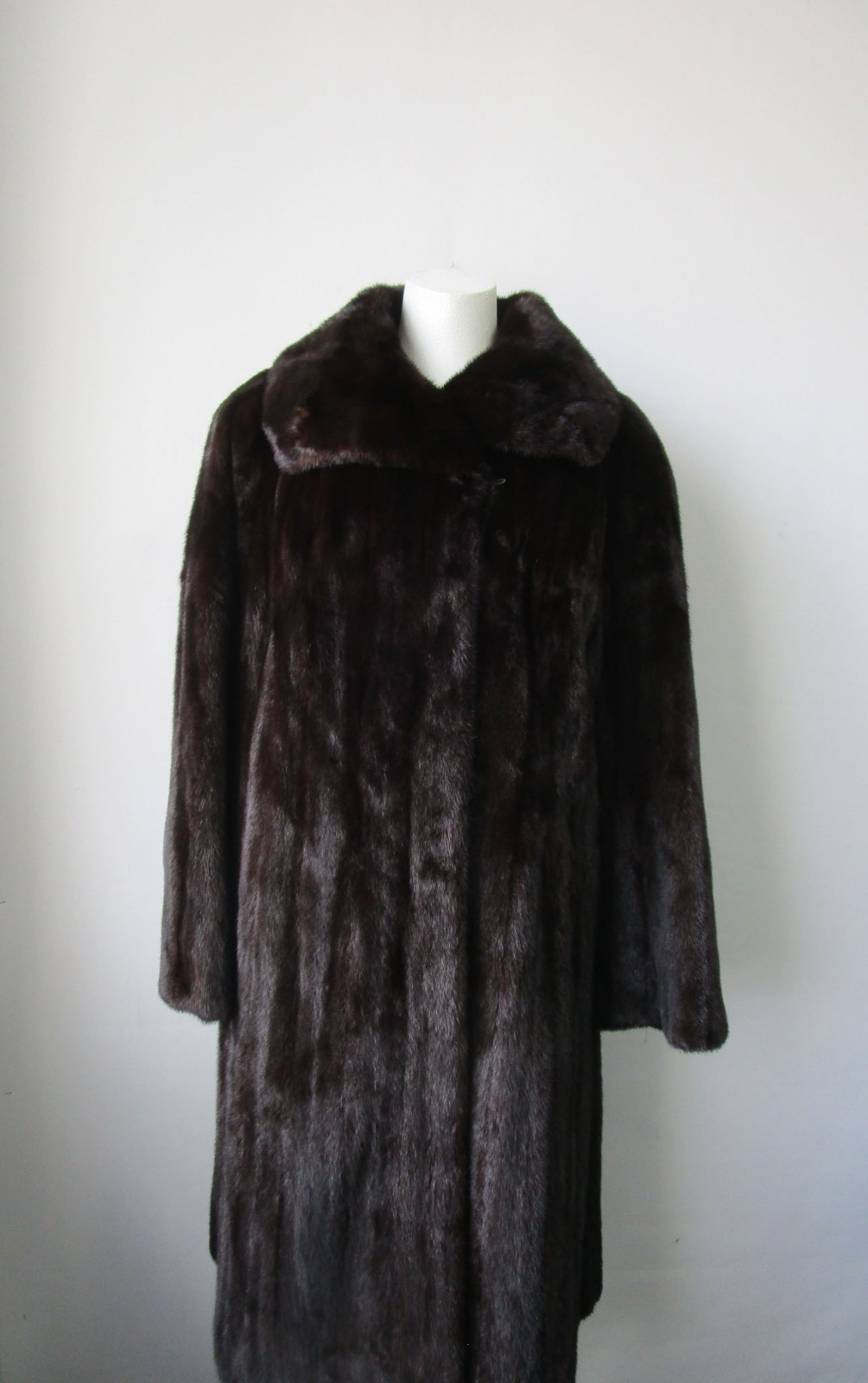 Dark Ranch Mink Fur Coat Jacket Women's 10 Mint - Image 2