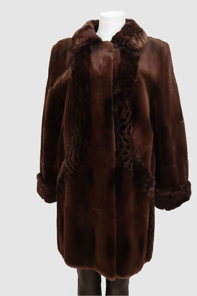 Sheared Muskrat Fur Coat SUPERB Women's 10/12