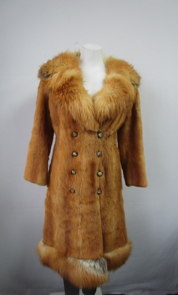 Mink Red Fox Fur Coat MINT+ Women's Petites Sz 2 - Image 2