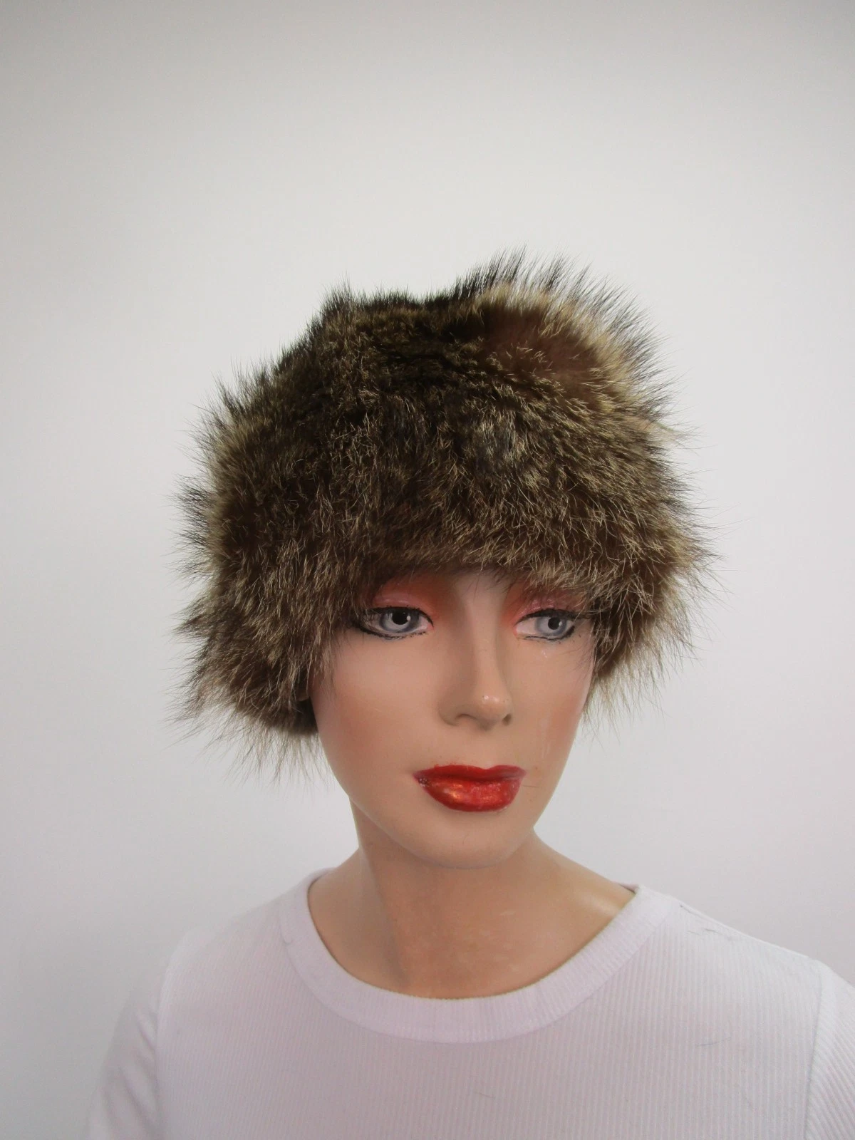 Women's Raccoon Fur Hat 22" MINT