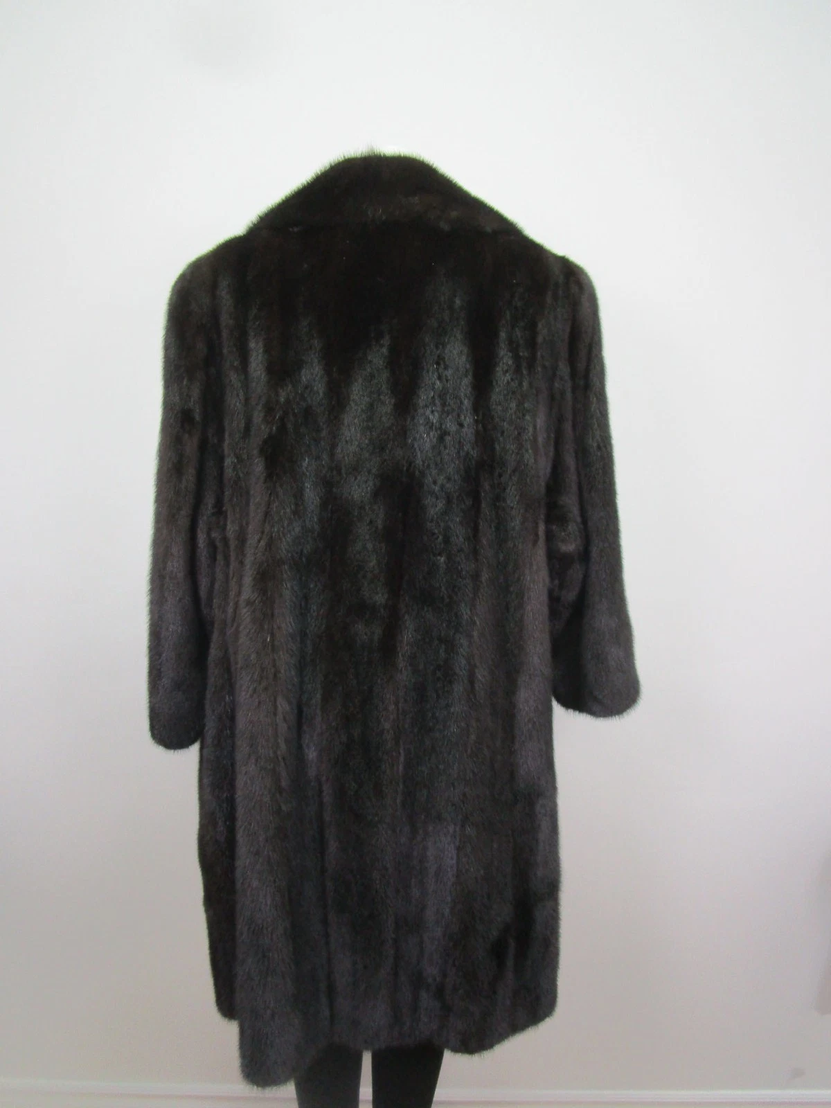 MINT Dark Ranch Mink Fur Coat Women's 14 - Image 3