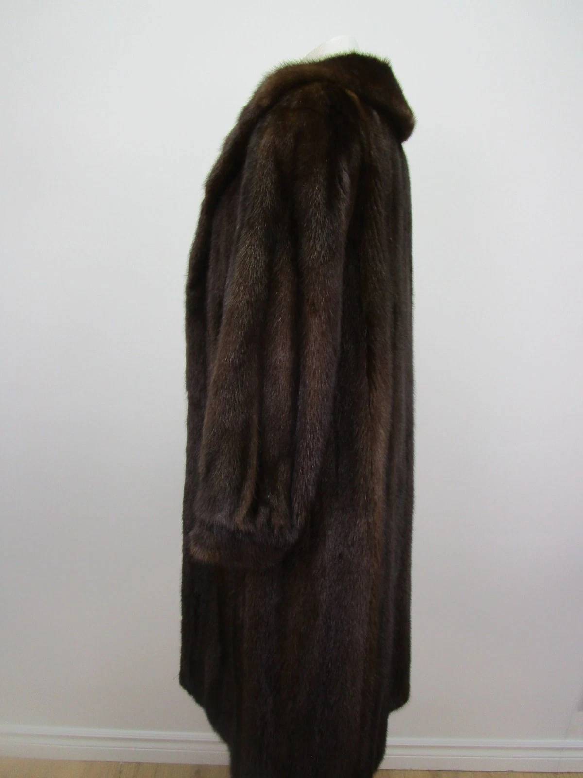 Dark Pastel Mink Fur Coat MINT Women's 10 - Image 4