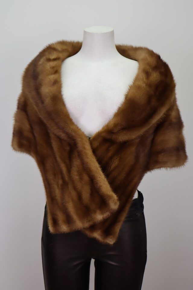 Women's MINT Mink Fur Shawl Stole Wrap Cape WEDDING Woman - Image 2