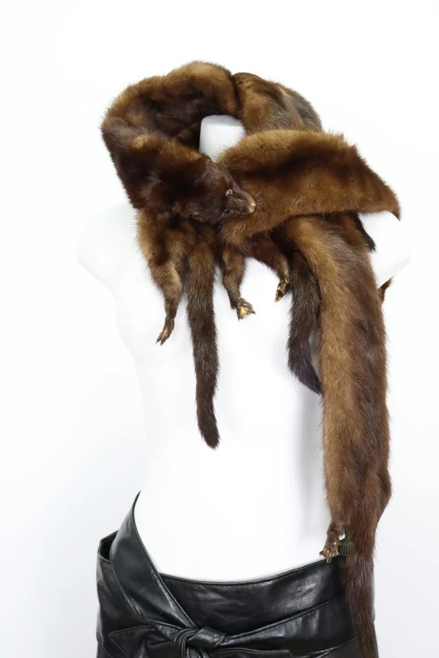 Women's 3 Mink Fur Pelts Stole Wrap Cape MINT Wedding Vintage - Image 3
