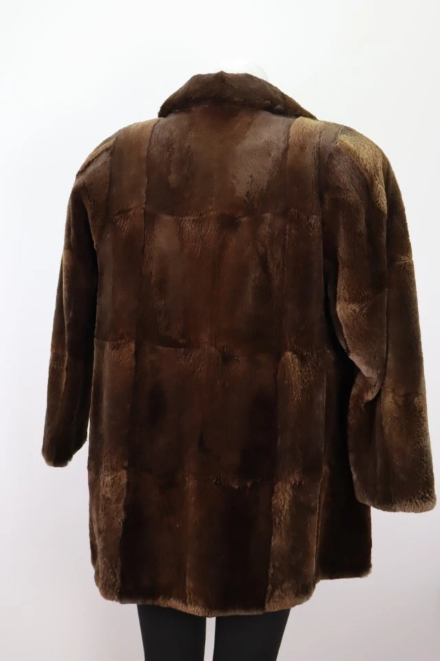 Women's Sz 8 Brown Sheared Muskrat Fur Coat Jacket MINT Woman - Image 4