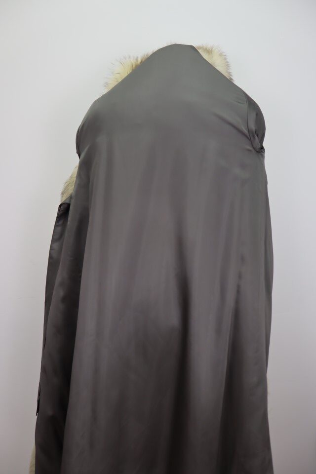 Raccoon Fox Fur Coat Jacket Woman Women's Sz 10 MINT - Image 6