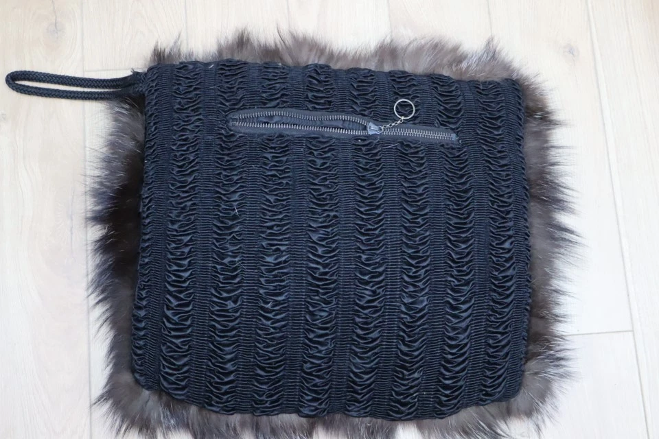 Women's Silver Fox Fur Bag Purse Hand Muff Wristlet MINT - Image 3