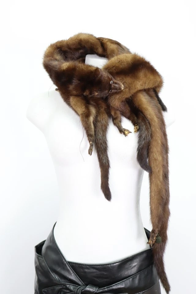 Women's 3 Mink Fur Pelts Stole Wrap Cape MINT Wedding Vintage - Image 2