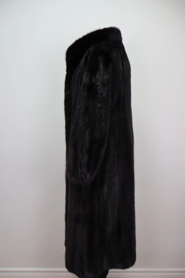 Women's Sz 4 Natural Black Mink Fur Coat MINT+ - Image 4