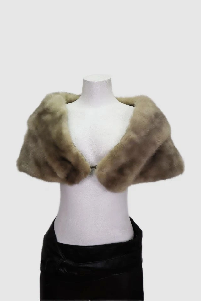 Sapphire Mink Fur Stole Wrap Cape MINT WEDDING
