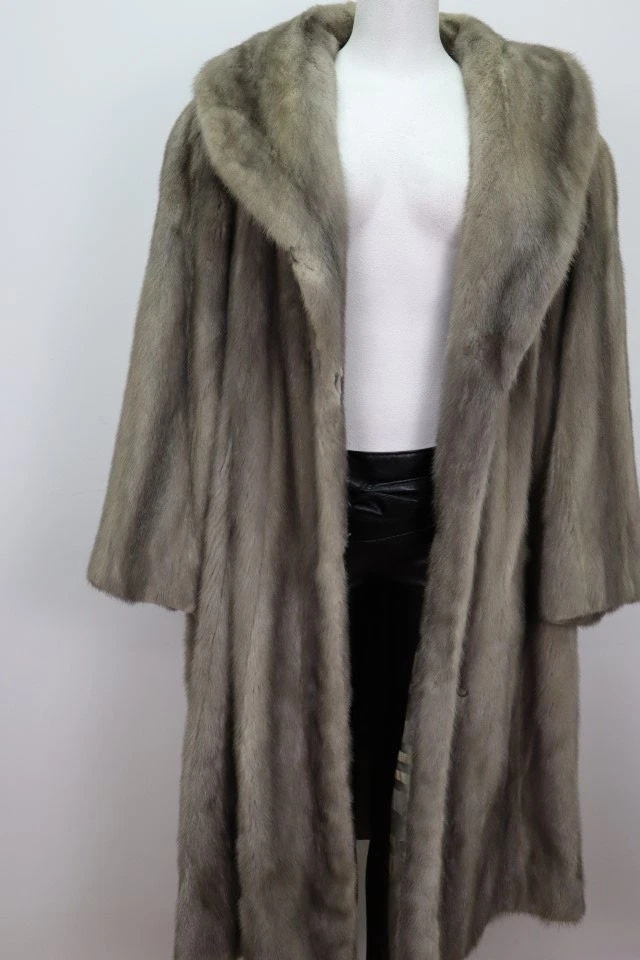 MINT Sapphire Mink Fur Coat Women's 3XL - Image 2