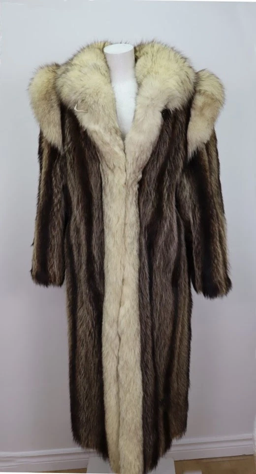 Women's Sz 6 Raccoon Fox Fur Coat VG - Image 2