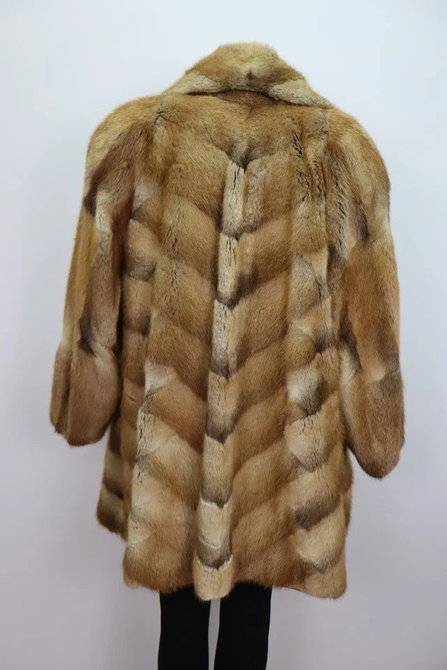 Women's Sz 12 Muskrat Fur Coat Jacket MINT+ Woman - Image 2