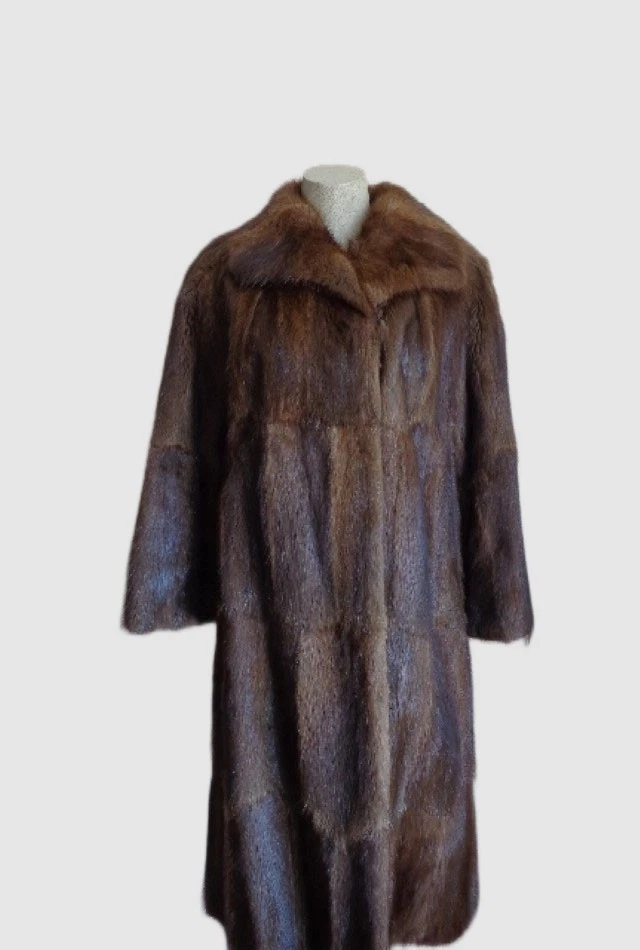 Women's Sz 8/10 Muskrat Fur Coat Excellent Medium Woman