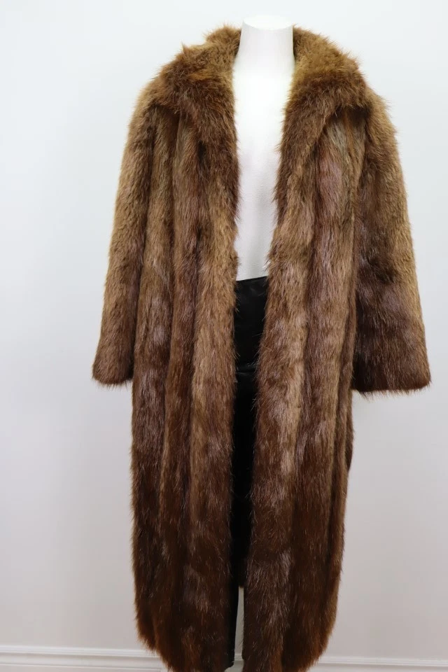 Women's Sz 8 Beaver Fur Jacket Coat MINT Woman - Image 2