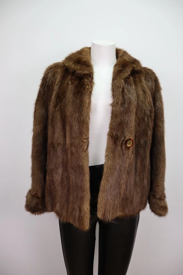 Women's Sz 8 Muskrat Fur Jacket Coat MINT Woman - Image 3