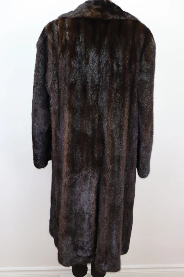 Men's Dark Ranch Mink Fur Coat SUPERB Sz 44 - Image 5