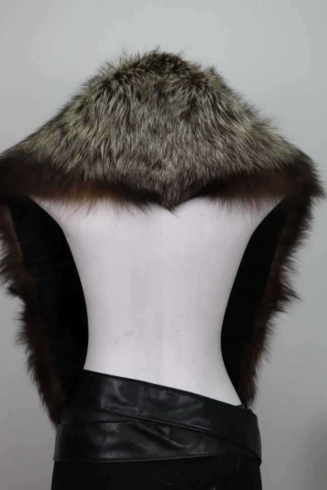 Women's New Silver SAGA Fox Fur Collar Coat Raincoat Detachable SAMPLE SALE - Image 3