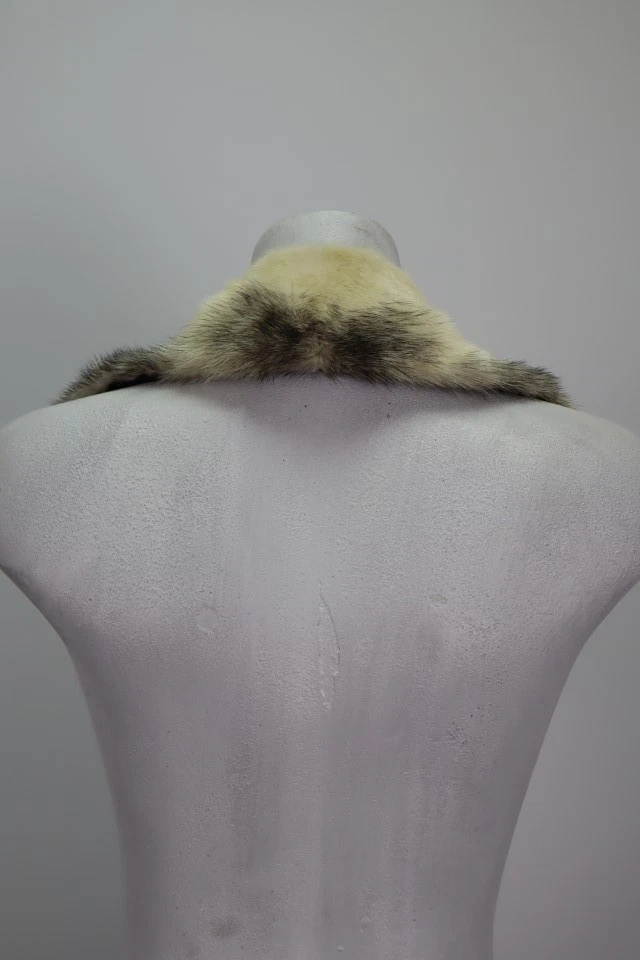 Black Cross Mink Fur Collar Coat Raincoat Detachable Good Women's Men's Unisex - Image 3