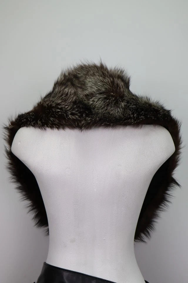 Women's Silver New SAGA Fox Fur Collar Coat Raincoat Detachable SAMPLE SALE - Image 2