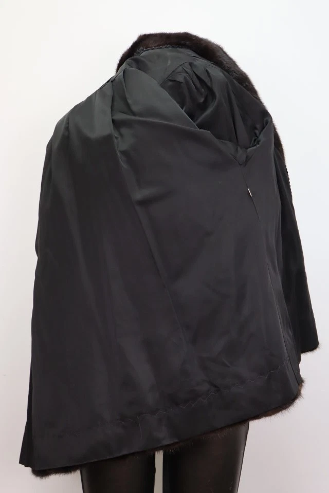 Women's Sz 8 SAGA Mink Fur Coat Jacket MINT Woman - Image 5