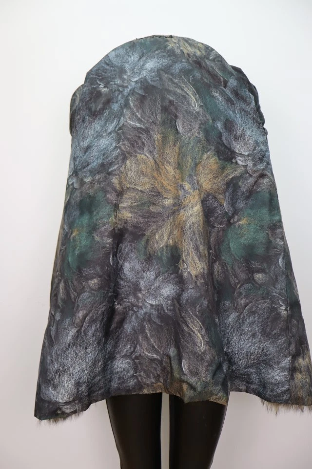 Women's Sz 8 Stylish Raccoon Fur Coat Jacket MINT - Image 6