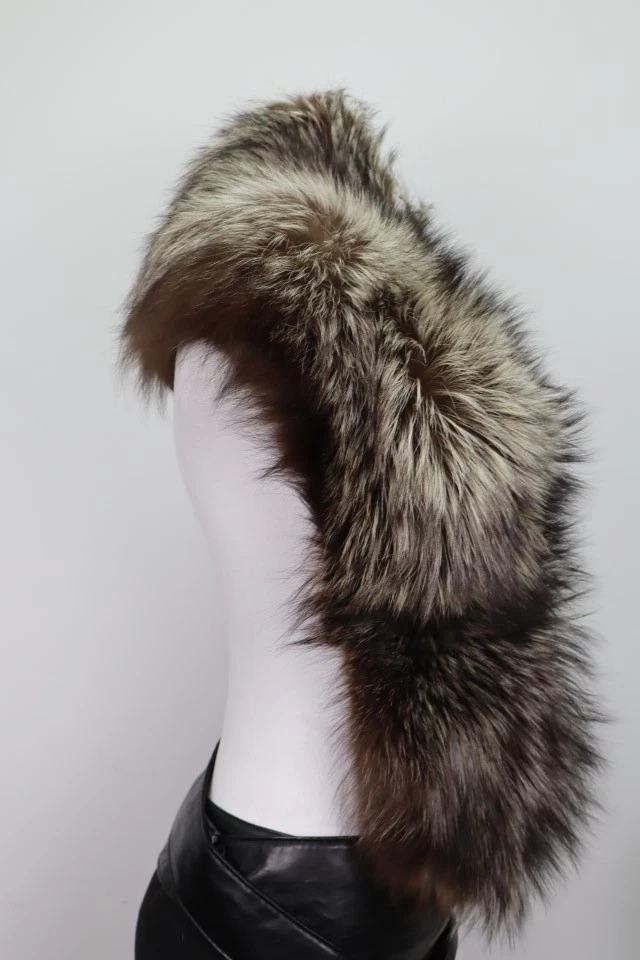 Women's New Silver SAGA Fox Fur Collar Coat Raincoat Detachable SAMPLE SALE - Image 2