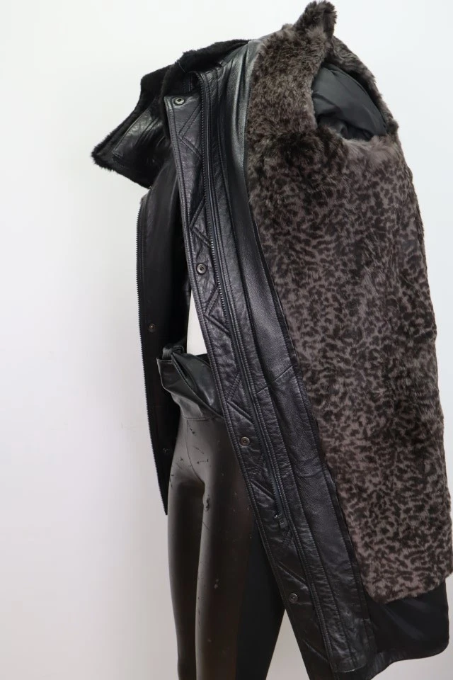 Women's Sz 10 MINT Black Leather Coat Detachable Sheared Rabbit Fur Vest - Image 7