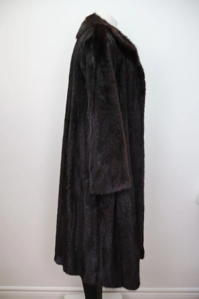 Women's Sz 10 Dark Ranch Mink Fur Coat Mint Woman - Image 3