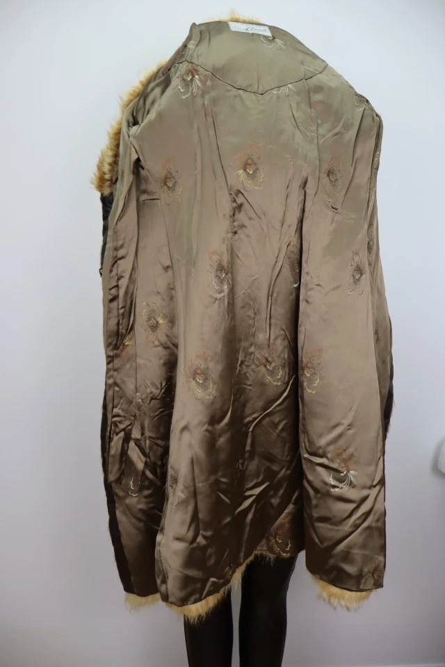 Women's Sz 2 XXS Tanuki Raccoon Fur Coat Jacket MINT Woman - Image 4