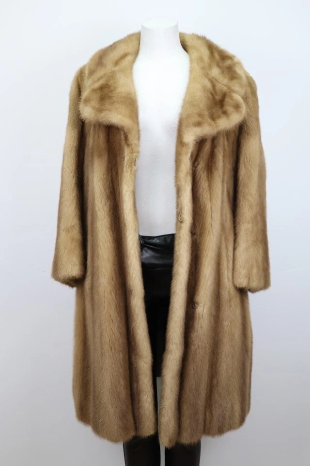 Women's Sz 14 Dark Pastel Mink Fur Coat MINT+ Woman - Image 2