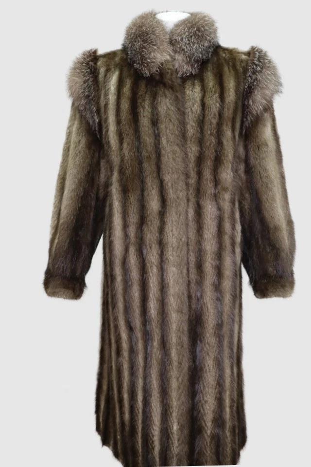 Women's Sz 10 Muskrat Fur Coat Jacket Silver Fox Fur MINT+ Woman